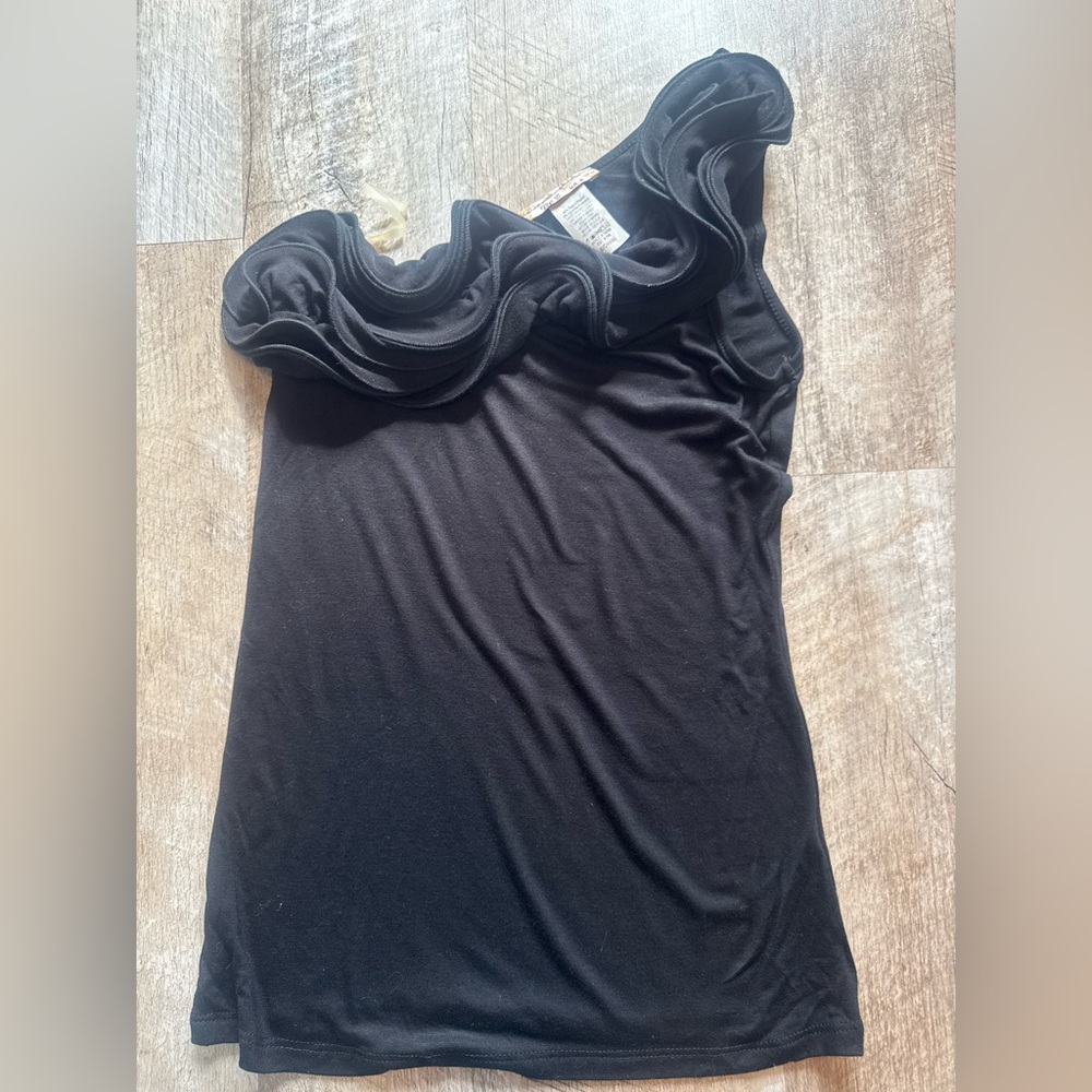 Top 10 – size SMALL  black, one shoulder top with structured ruffle detail